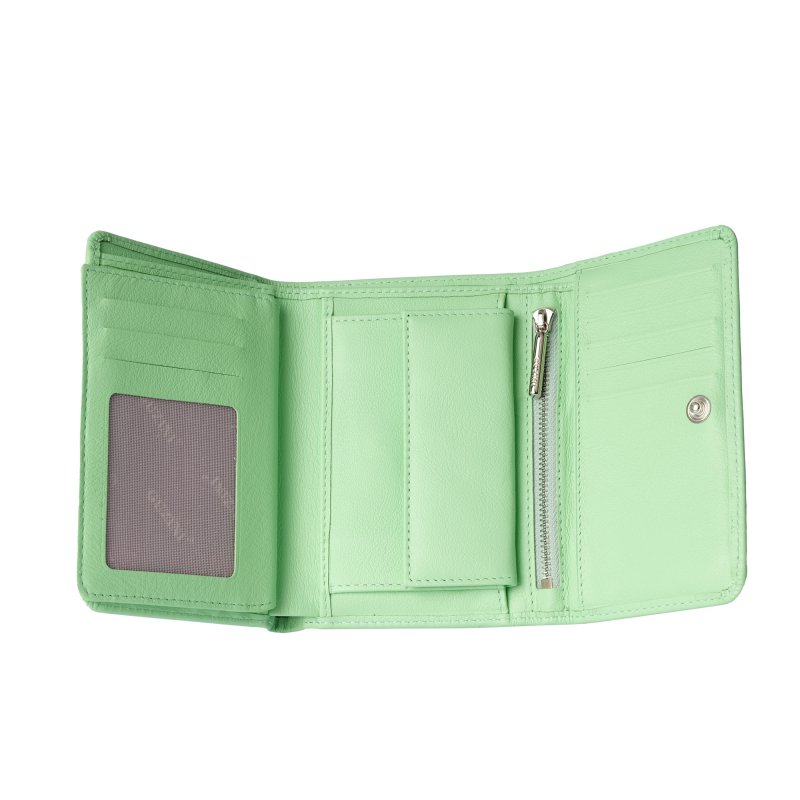 3640 - Fıstık Yeşili